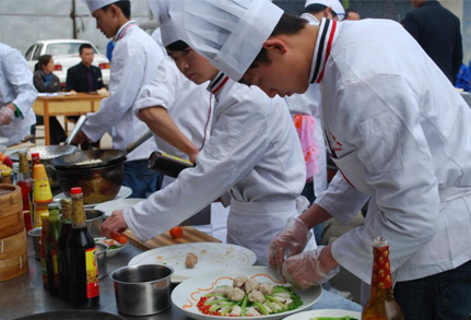 厨师培训班学费多少钱一个月